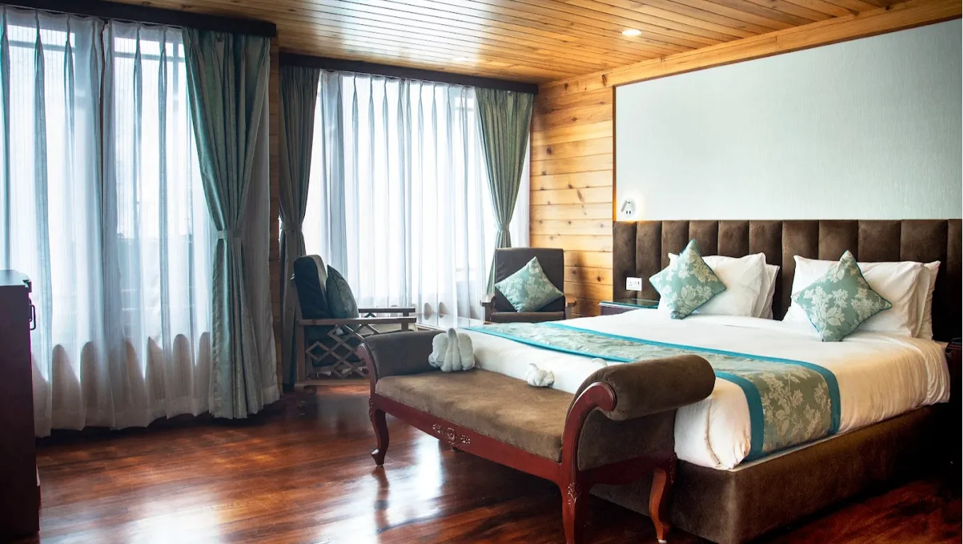 LUXURY VIEW ROOM WITH BALCONY